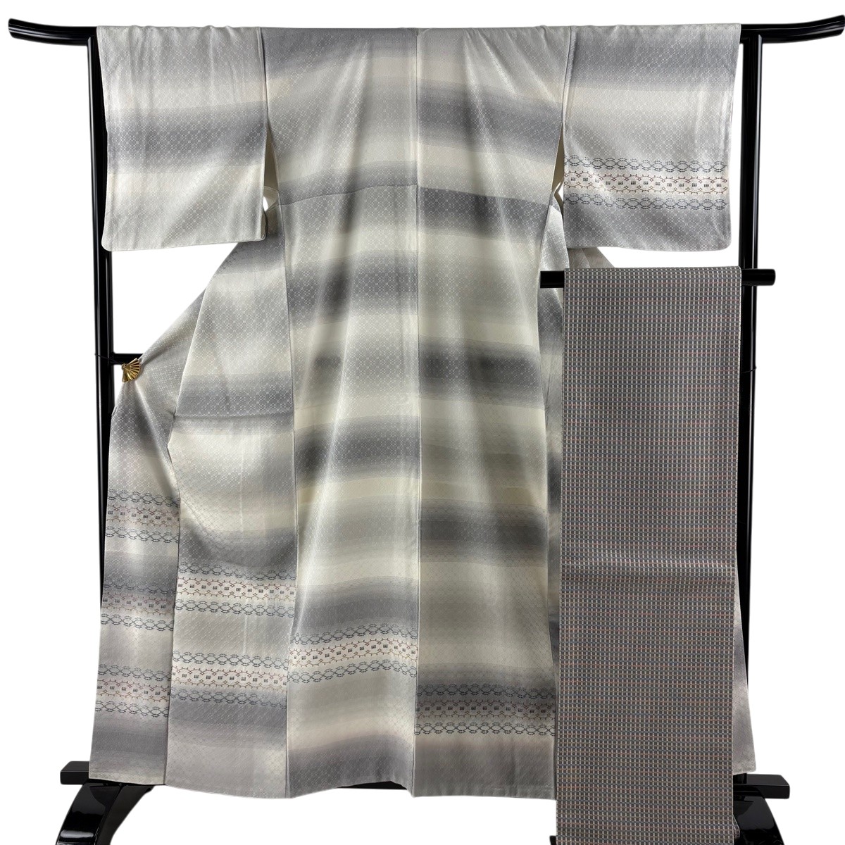 【美品】 付下げ 身丈162.5cm 裄丈64cm M 袷 袋帯セット 幾何学 段縞 灰白 正絹 名品 【中古】|バイセル 店