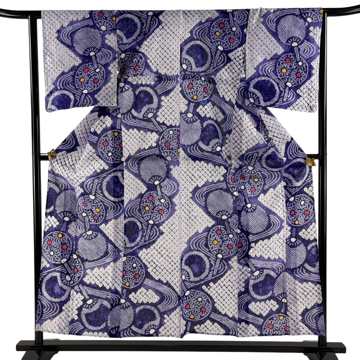 浴衣 身丈154cm 裄丈63.5cm S 絞り浴衣 うちわ 菊 紫 綿 名品 【中古】｜バイセル 店