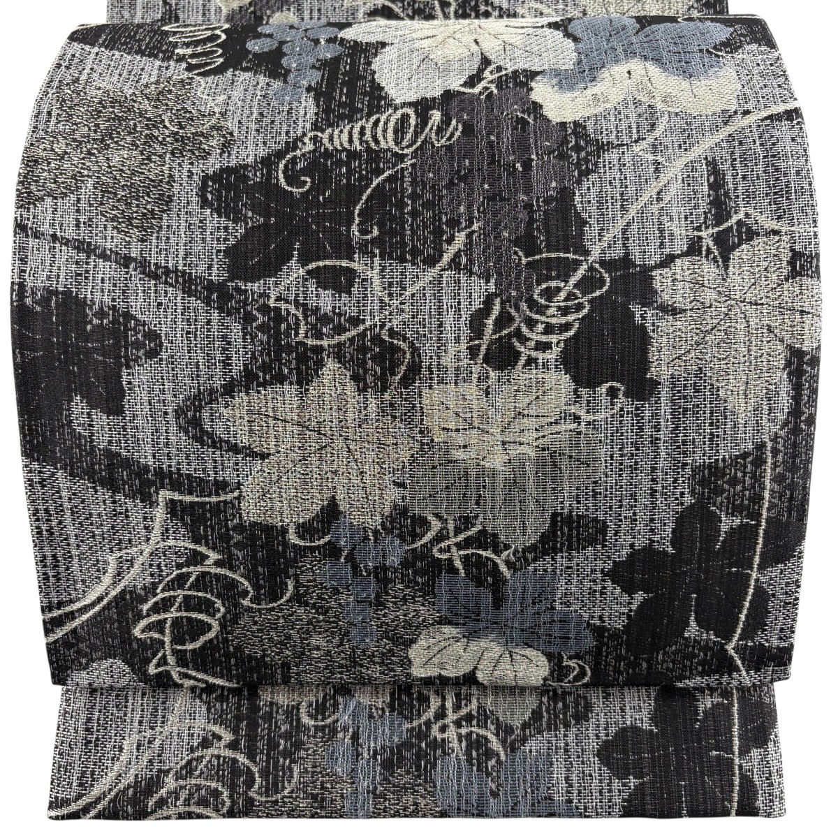 【美品】 袋帯 名品 葡萄 流水 銀糸 黒灰 六通 正絹 【中古】｜バイセル 店 11,850円