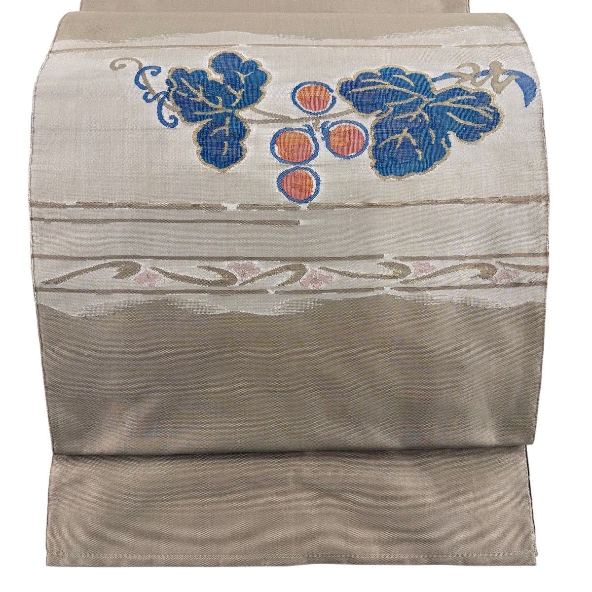 【美品】 袋帯 秀品 葡萄 金糸 灰茶 お太鼓柄 正絹 【中古】｜バイセル 店