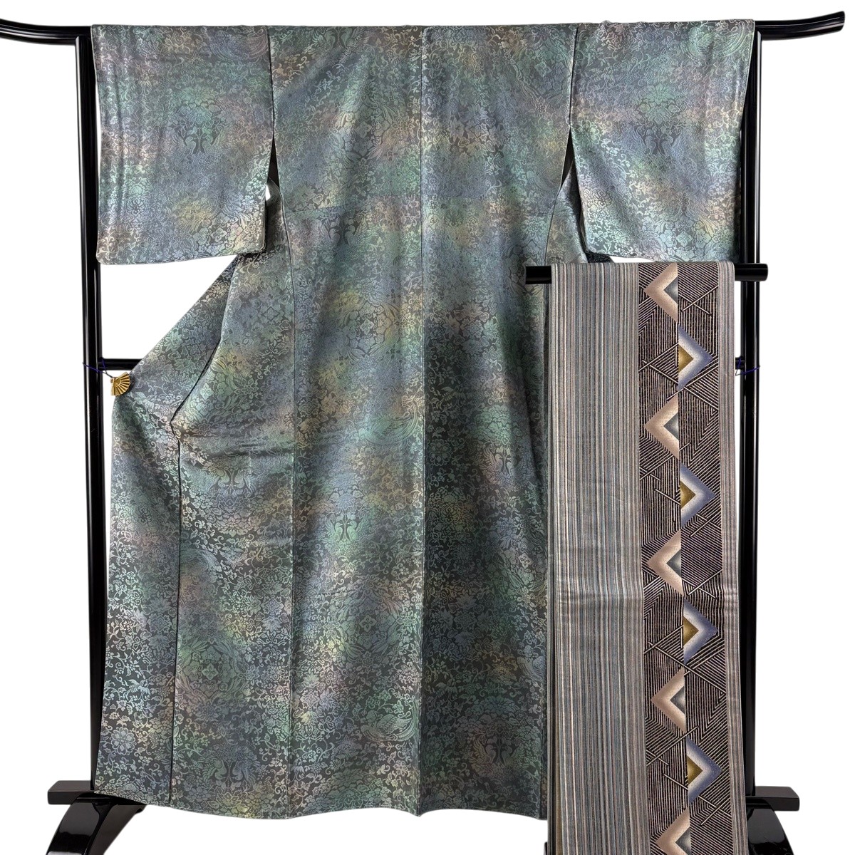 【美品】 小紋 身丈161.5cm 裄丈65cm M 袷 袋帯セット 向鳥 草花 灰色 正絹 名品 【中古】|バイセル 店