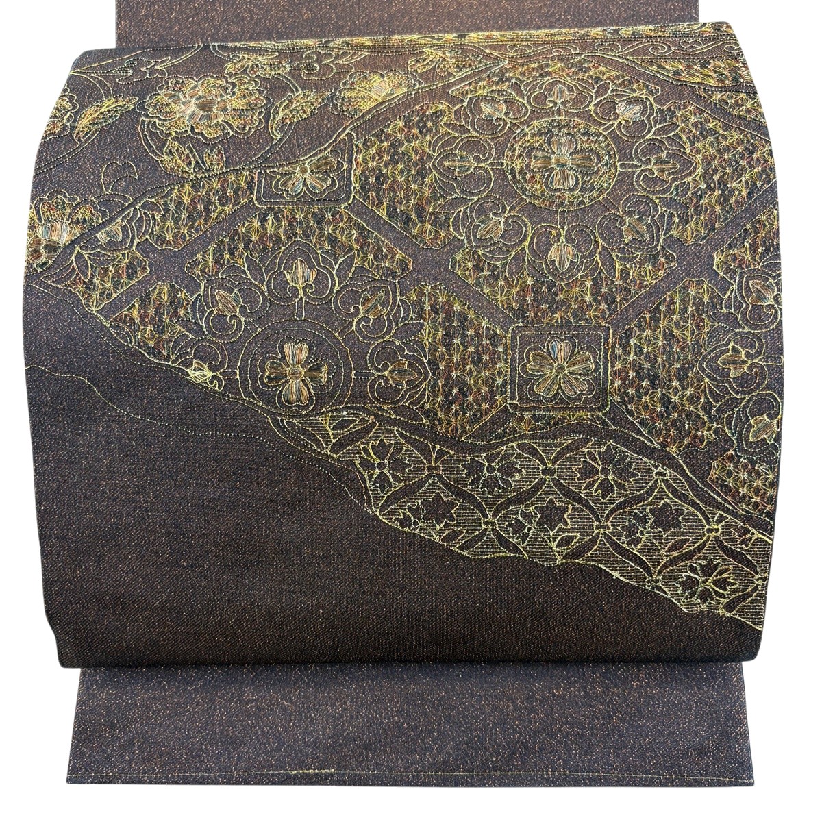 袋帯 名品 華文 花唐草 刺繍 金糸 茶色 お太鼓柄 正絹 【中古】|バイセル 店