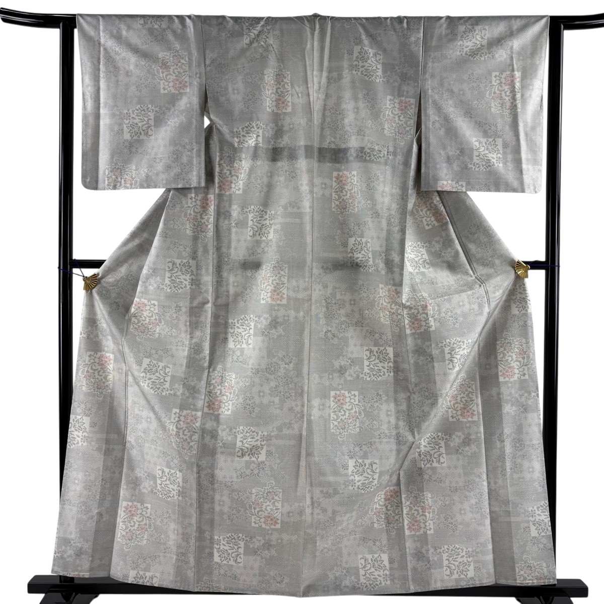 【美品】 紬 身丈161cm 裄丈63cm S 単衣 草花 破れ色紙 灰白 正絹 秀品 【中古】｜バイセル 店