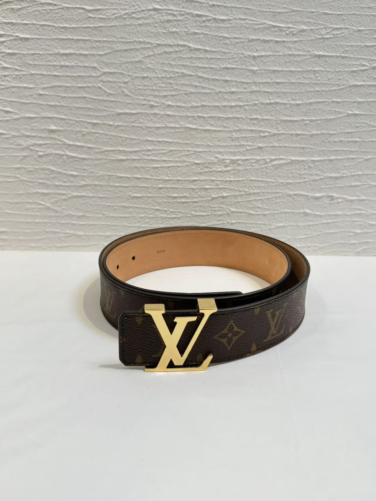 楽天市場】LOUIS VUITTON ルイ ヴィトン エピ サンチュール LV