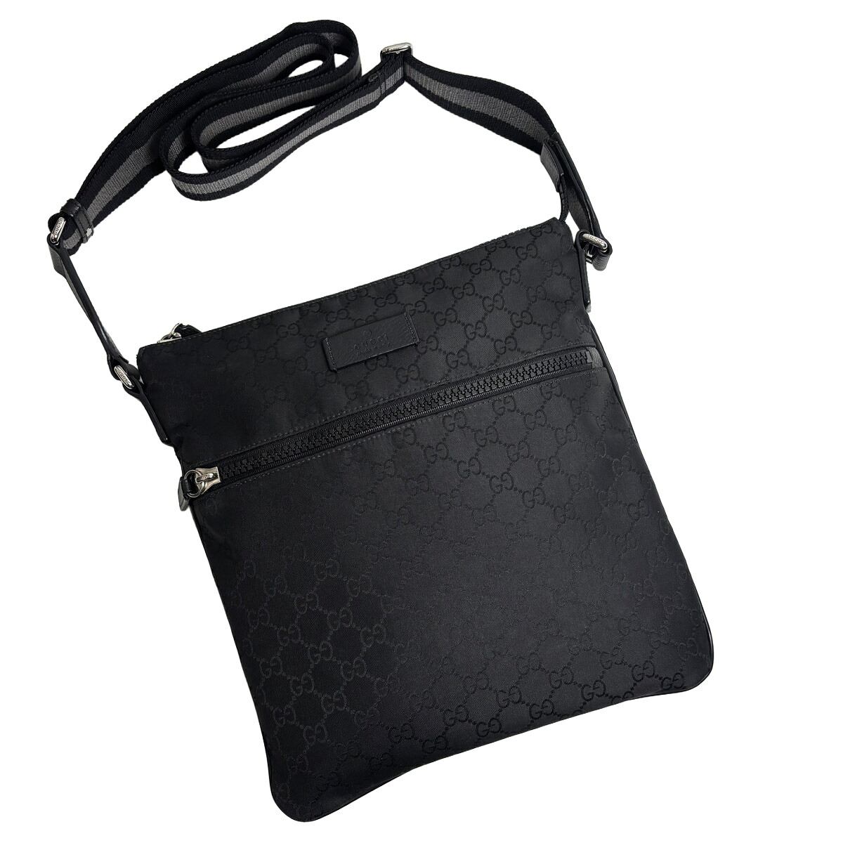 【中古】グッチ GUCCI ショルダーバッグ メッセンジャーバッグ GGナイロン ブラック 509639 メンズ レディース 男女兼用 斜め掛け 黒 ブラック black bag【軽量 万能ブラック】 （2771）