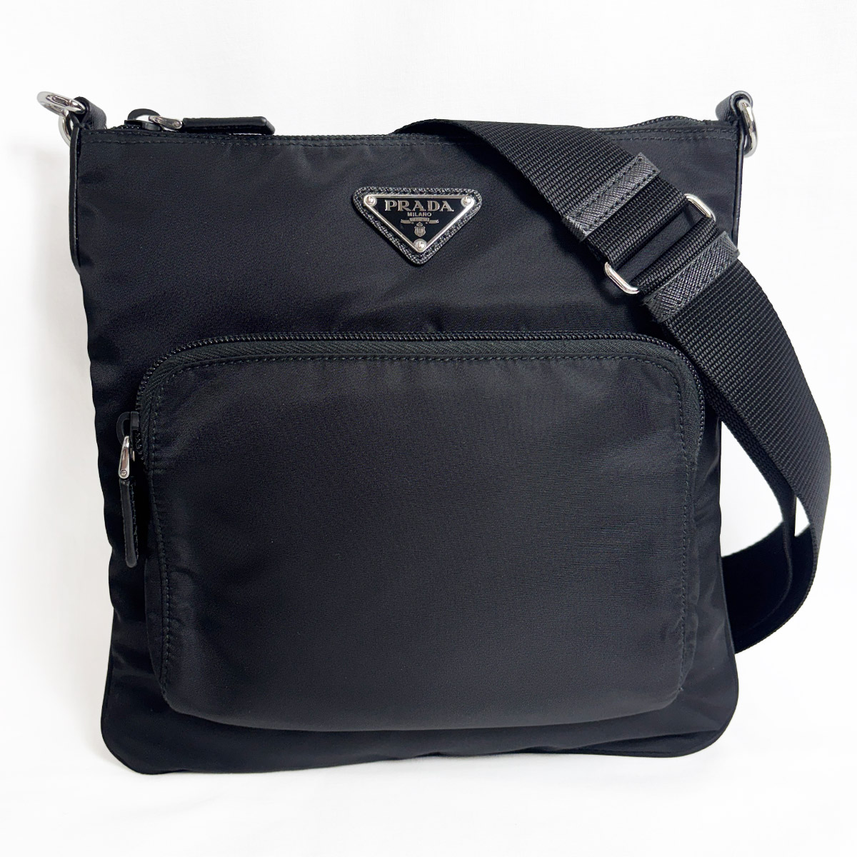 【中古】 プラダ ナイロン ショルダーバッグ  黒いこと PRADA （4300）