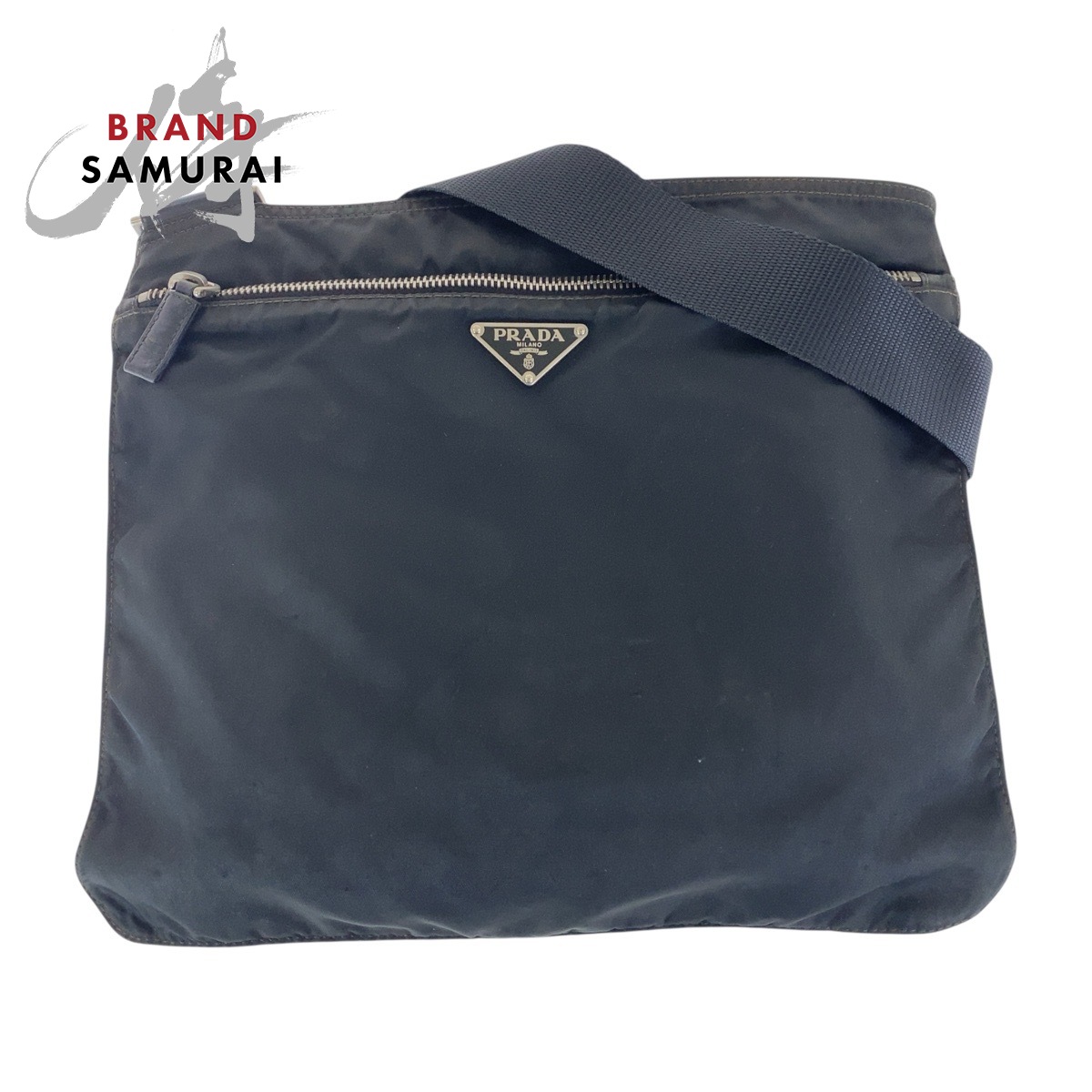 美品✨プラダ　ナイロン　ウエストポーチ　三角プレート　ブラック　シルバー金具 PRADA プラダ ミニハンドバック ポーチ ブラック ワンショルダー