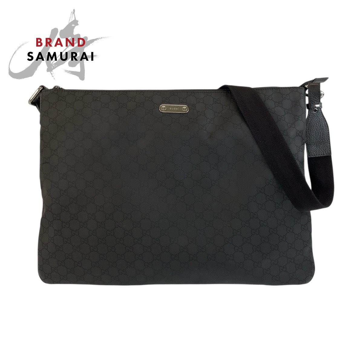 美品 GUCCI グッチ GG柄 ブラック 黒 シルバー金具 ナイロン /レザー 190628 ショルダーバッグ メッセンジャーバッグ メンズ 602029 【中古】｜BRAND SAMURAI