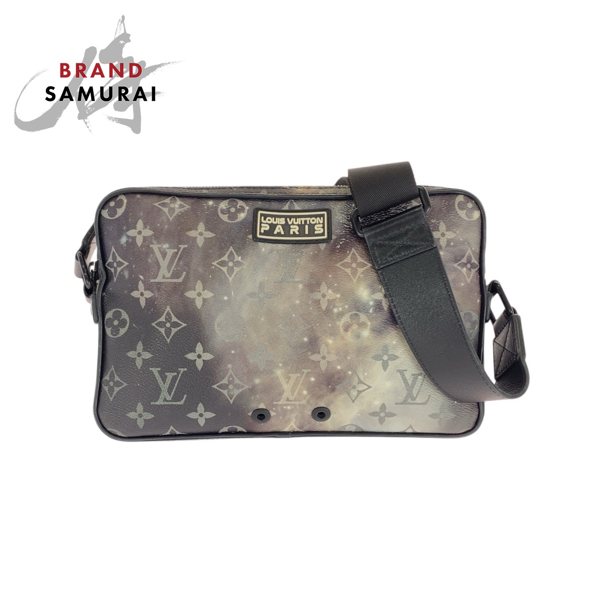 美品 LOUIS VUITTON ルイヴィトン モノグラム ギャラクシー アルファメッセンジャー グレー 黒 ブラック レザー /モノグラムキャンバス M44165 ショルダーバッグ メッセンジャーバッグ メンズ 506068 【中古】