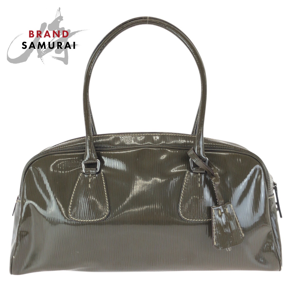 PRADA プラダ ヴィンテージ 三角ロゴプレート カーキ シルバー金具 パテントレザー ハンドバッグ ショルダーバッグ レディース 603159 【中古】｜BRAND SAMURAI