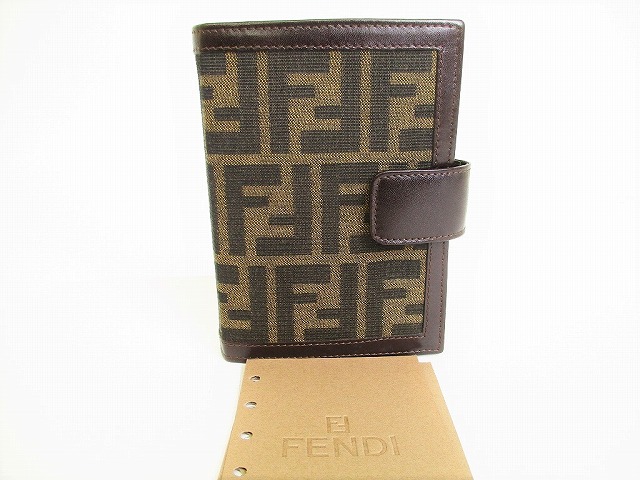 FENDI フェンディ ズッカ柄 手帳 用紙付き ヴィンテージ品 FENDI フェンディ ズッカ柄 手帳 用紙付き ヴィンテージ品
