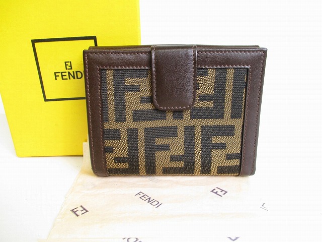FENDI　フェンディ　二つ折り財布　財布　ズッカ柄 ダークブラウン 楽天市場】【FENDI】フェンディ 二つ折り長財布 F-NR300-8M0021