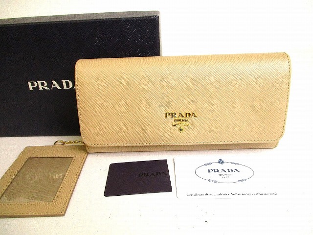 人気商品の プラダ PRADA サフィアーノメタル レザー 2つ折り 長財布