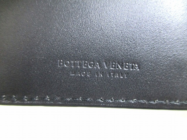 人気の製品 ボッテガヴェネタ BOTTEGA VENETA イントレチャート 二