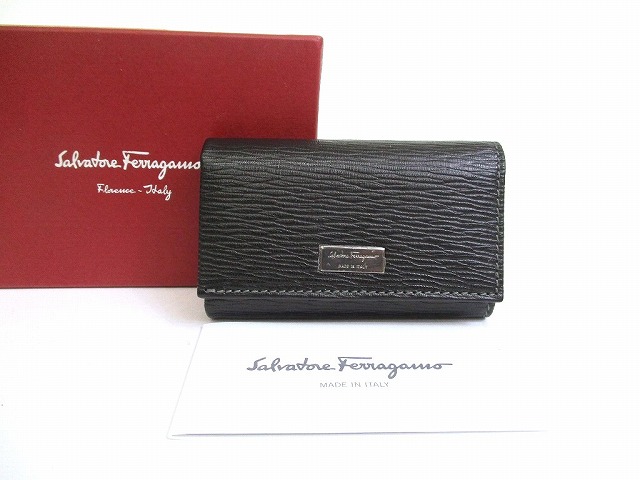 楽天市場】サルヴァトーレフェラガモ ヴァラ 6連 キーケース ブラック