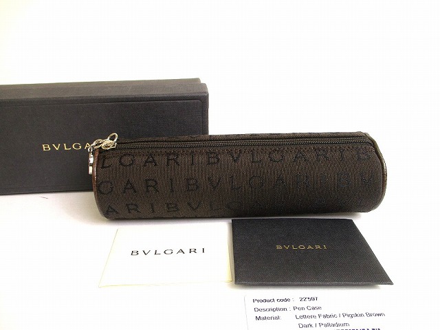 【未使用保管品】 ブルガリ BVLGARI ロゴマニア キャンバス パラディウムプレーテッド 金具 ペンケース ポーチ 小物入れ メンズ レディース ブラウン 【中古】｜東京のブランドショップ
