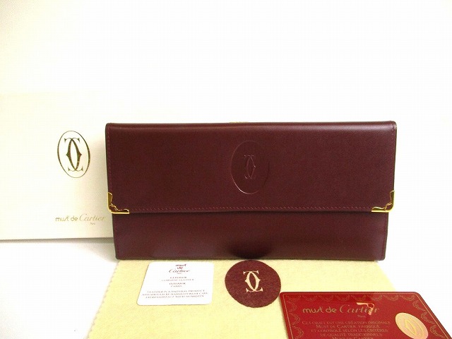 【未当て嵌める納める品】 カルティエ Cartier 船檣 ドゥ カルティエ カーフスキン 金入れ 3つ折り 長紙入れ ロングウォレット メンズ レディース ボルドーワイン 【中古】