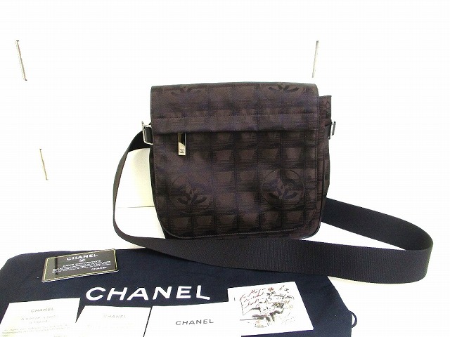 【未使用保管品】 シャネル CHANEL ニュートラベルライン ショルダーバッグ 斜めかけバッグ メンズ レディース ダークブラウン 【中古】｜東京のブランドショップ 85,305円