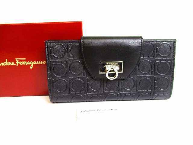 【未当て嵌める納める品】 サルバトーレ フェラガモ Salvatore Ferragamo ガンチーニ なめし革 しろがね色金具 2つ折り 長紙入れ ロングウォレット メンズ レディース 黒 【中古】