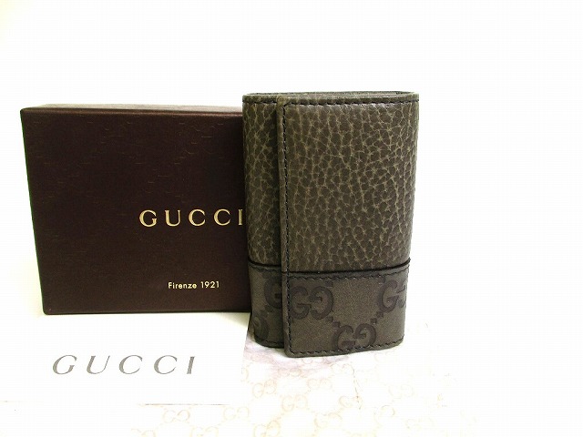 【新品負けず劣らず】 グッチ GUCCI GG シマ なめし革 しろがね色金具 6連 足懸かり入れもの 足懸かり輪っか メンズ レディース 薄墨色 【中古】