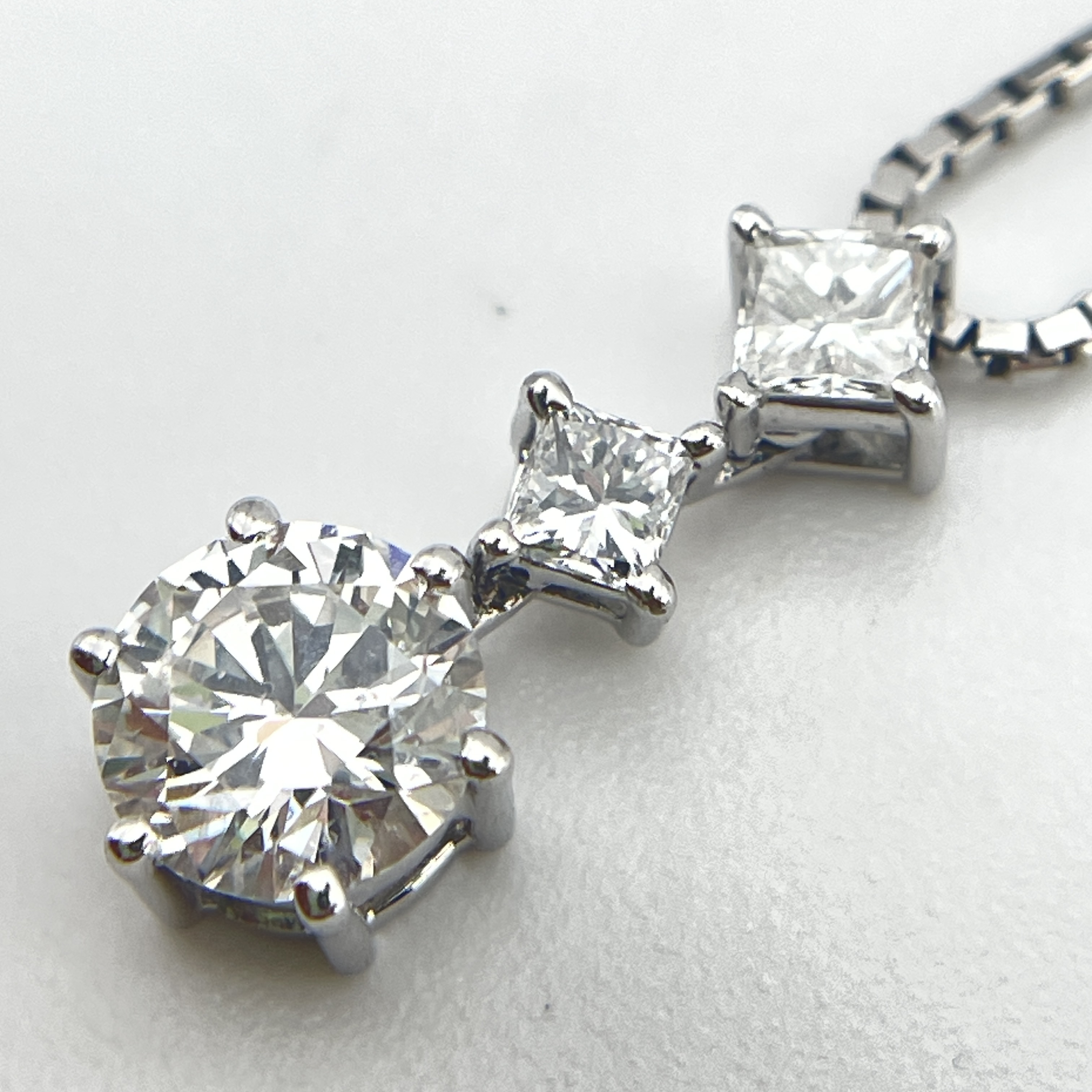 【限界値下げ】タサキ 田崎 TASAKI ネックレス ダイヤモンド D1.16ct G-SI2-VG D0.38ct Pt900/850 プラチナ 6.6g 42cm【GRJソーティング】【中古】｜ブランドトーヨー