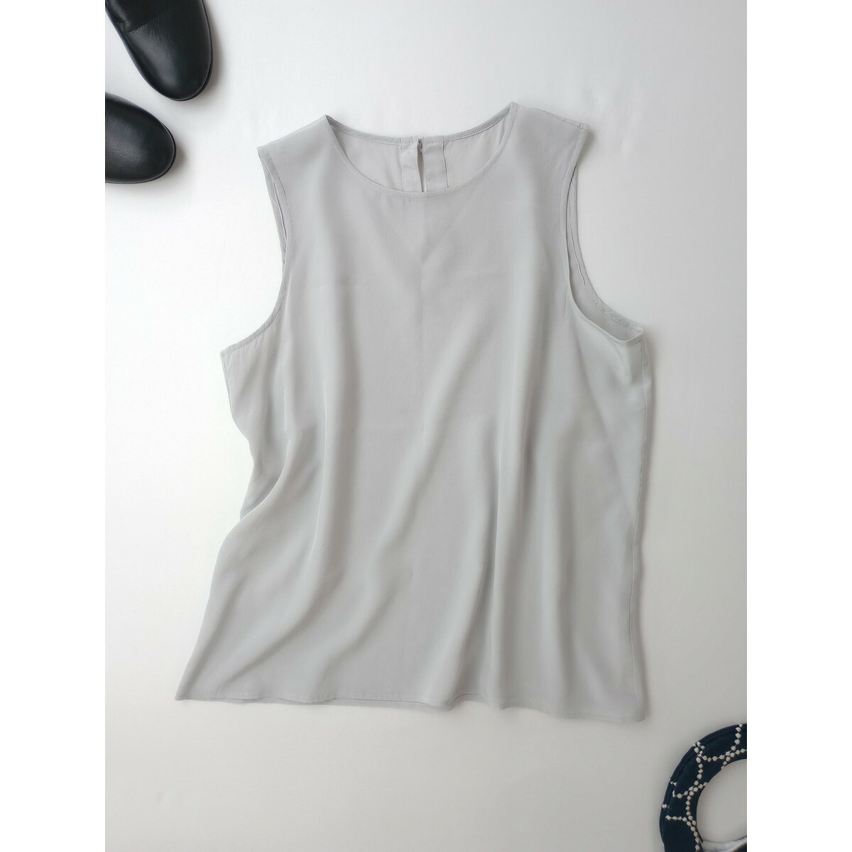 -M- [medium] ミディアム days 小暮美奈子 シルク 100％ タンクトップ トップス カットソー グレー M【中古】 9,159円