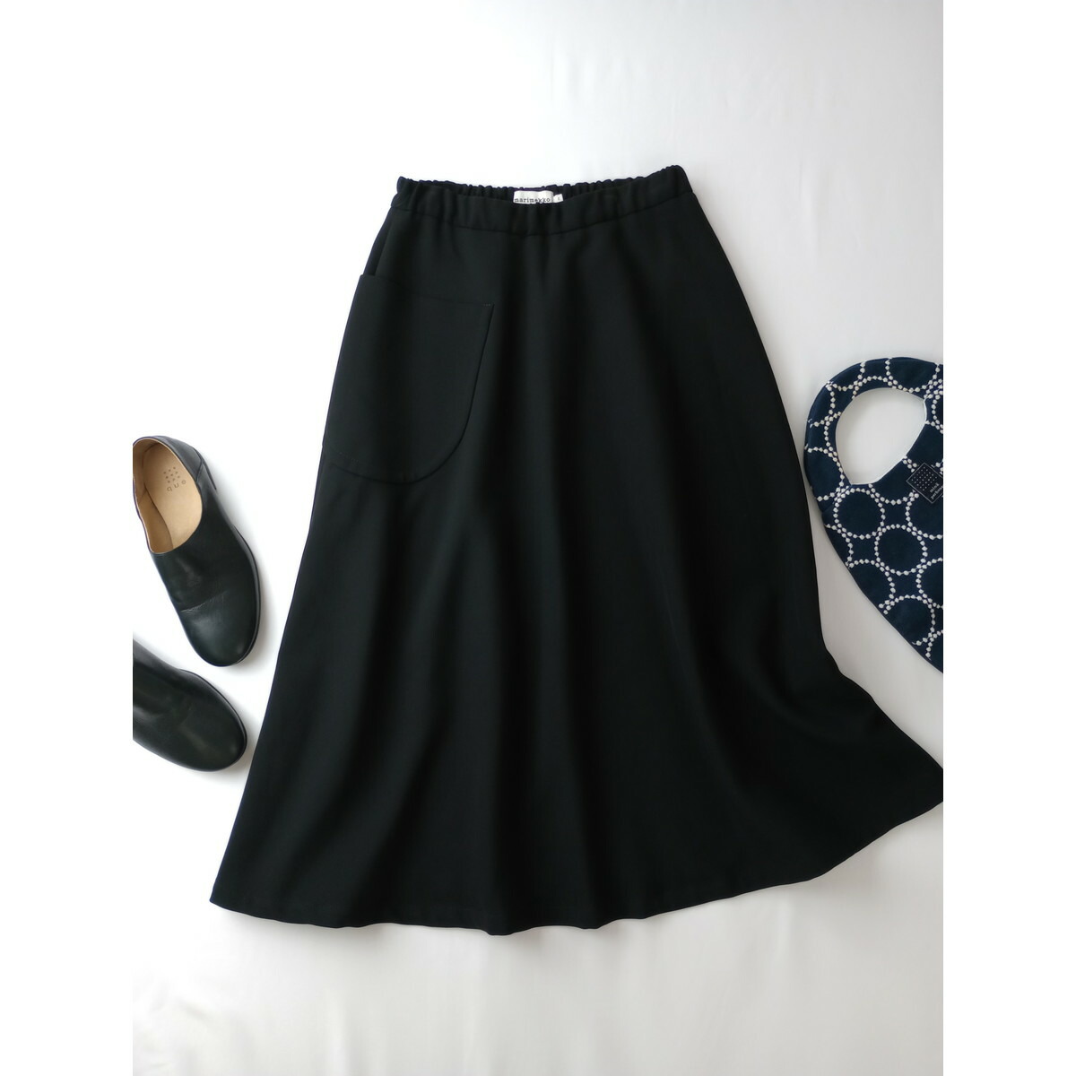 マリメッコ　ロングスカート marimekko（マリメッコ）の「Solid /Surista skirt（スカート