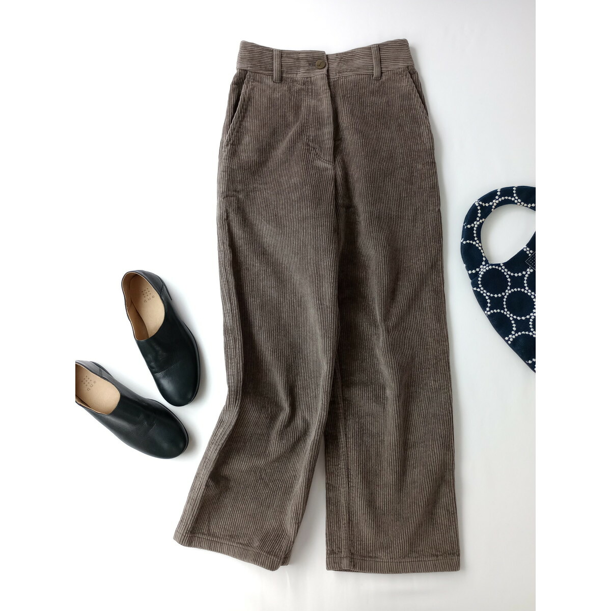 24AW YONFA ヨンファ コーデュロイ パンツ ベージュ XS (25M＋0818)【中古】｜Branica Republic