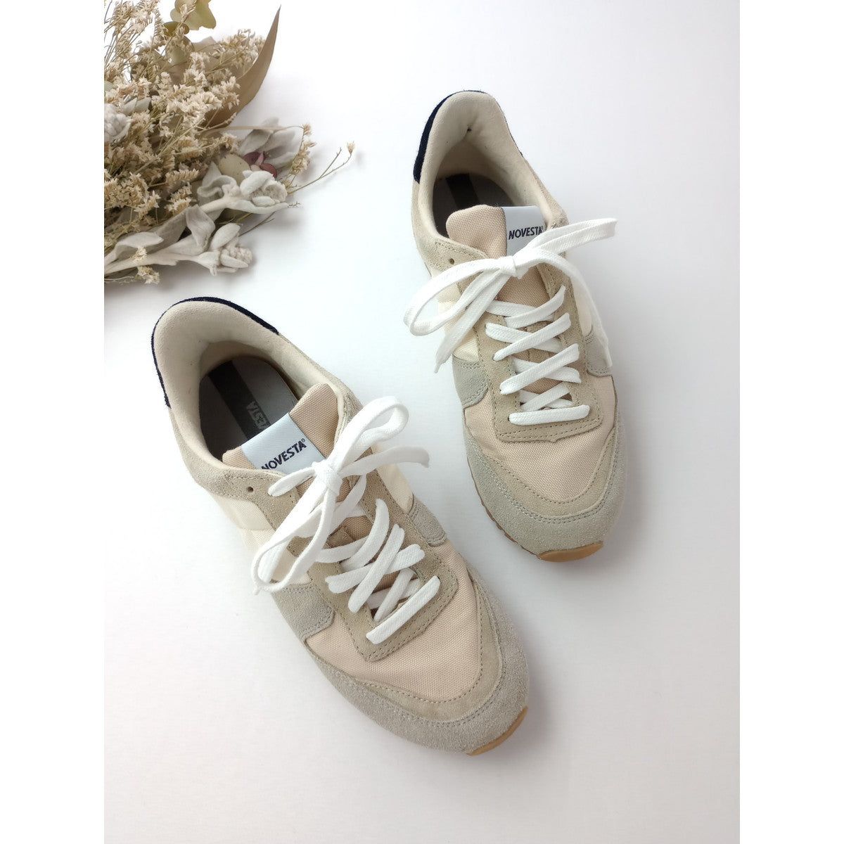 NOVESTA ノヴェスタ MARATHON スニーカー 靴 37 23.0 ～ 23.5 グレー ベージュ 【中古】｜Branica Republic