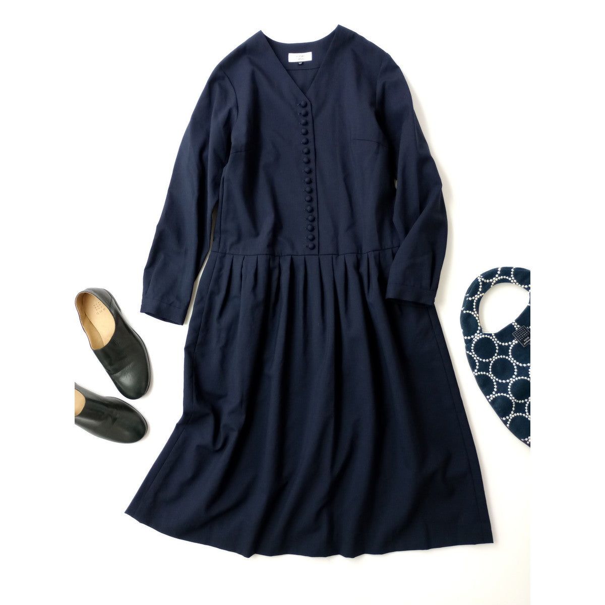 ateliernaruse アトリエナルセ kurumi button formal one-piece くるみボタン フォーマル ワンピース ネイビー 38 【中古】|Branica Republic