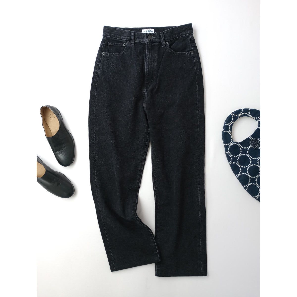 26SS woadblue ウォードブルー 坪田あさみさん コラボ THE STRAIGHT ストレート デニムパンツ ウォッシュド リジット ハイライズ 黒 ブラック25【中古】|Branica Republic