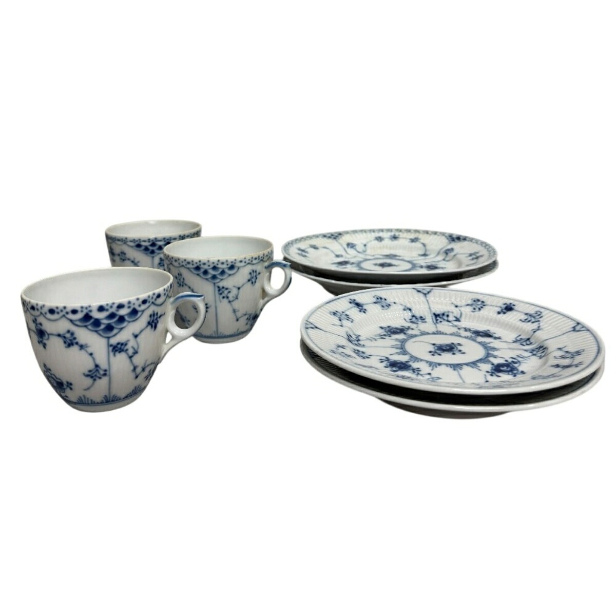 Royal Copenhagen ロイヤルコペンハーゲン Blue Fluted Full Lace ブルーフルーテッド 盛りだくさんスピード競技 優勝杯＆一皿 計7点仕掛ける 洋食器 中皿 水飲み 食器 青み ユニ一発やる