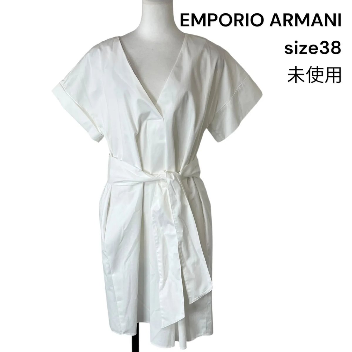 【中古】未当て嵌める EMPORIO ARMANI エンポリオアルマーニ プルオーバー衣装 トップ 膝丈 半袖 綿100％ 白いこと 大きさ38 S5U005