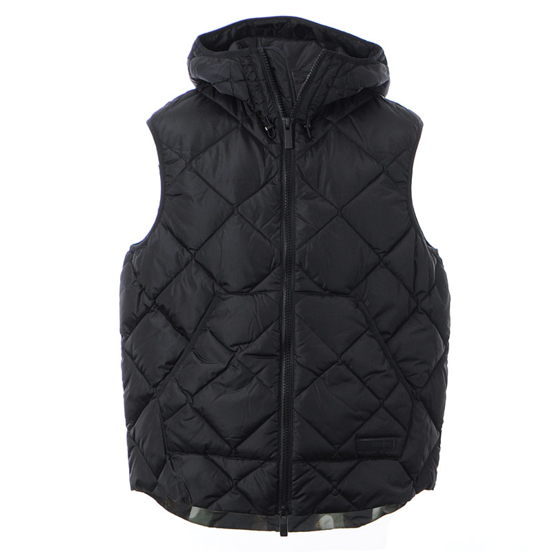 アルマーニエクスチェンジ ARMANI EXCHANGE A|X メンズ ベスト 6DZQ01 ZN4XZ ブラック シンプルデザイン スリムフィット スポーツカジュアル スタイリッシュ ブランド カジュアル シンプル スリム ナイロン｜BRAVAS