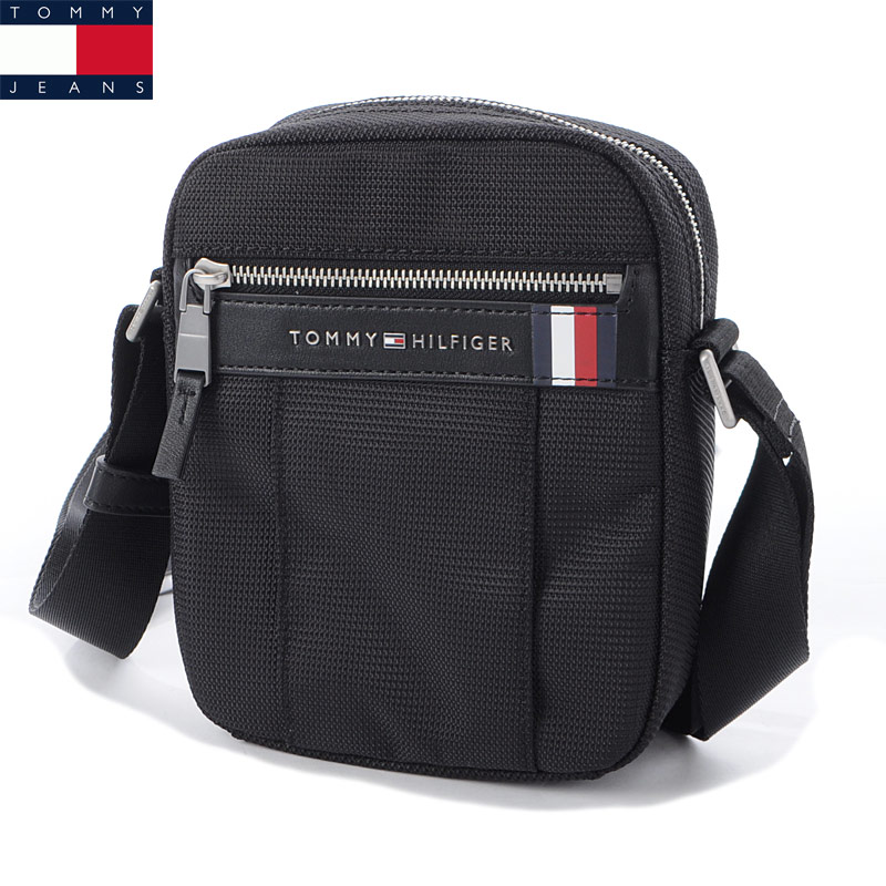 tommy jeans shoulder bag