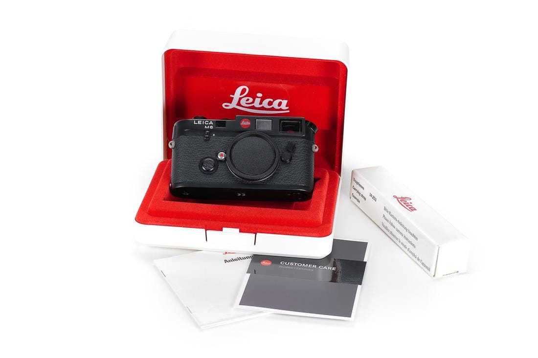 Leica ライカ 167万号 M6 ブラック早期Leitzフィルムカメラボディ 大 在庫セール送料無料 Leica 付属品多数 + 美品 M6 フィルムカメラ