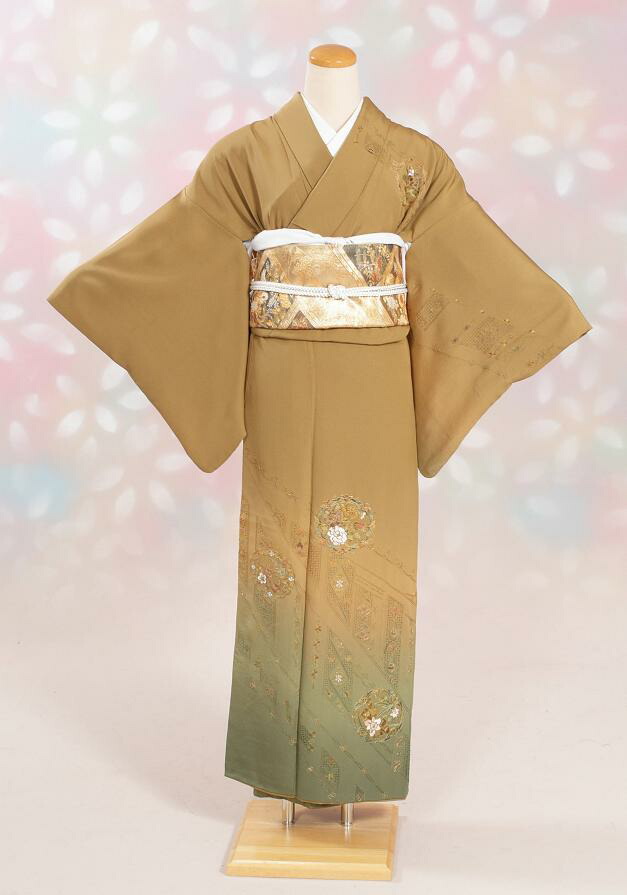 【ベージュ色 裾抹茶 更紗柄】賃借御召しもの きもの賃借 色御召しもの 色きもの いろきもの 支持者 親族グループ 失しゃあがる 華燭の典 フルセット フルセット賃借 賃借色御召しもの 色御召しもの賃借 往復貨物輸送無料 4泊5日 御召しもの一揃い ベージュ色 裾抹茶 更紗柄