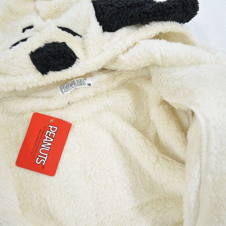 楽天市場 送料無料 レディース スヌーピー レディースパーカー スヌーピー Snoopy Peanuts なりきり レディースボアパーカー フリース 暖かい ボア ポケット ジップパーカー キャラクター キャラ 長袖 刺繍 グッズ レディース ホワイト M L Ll サイズ Def Collection