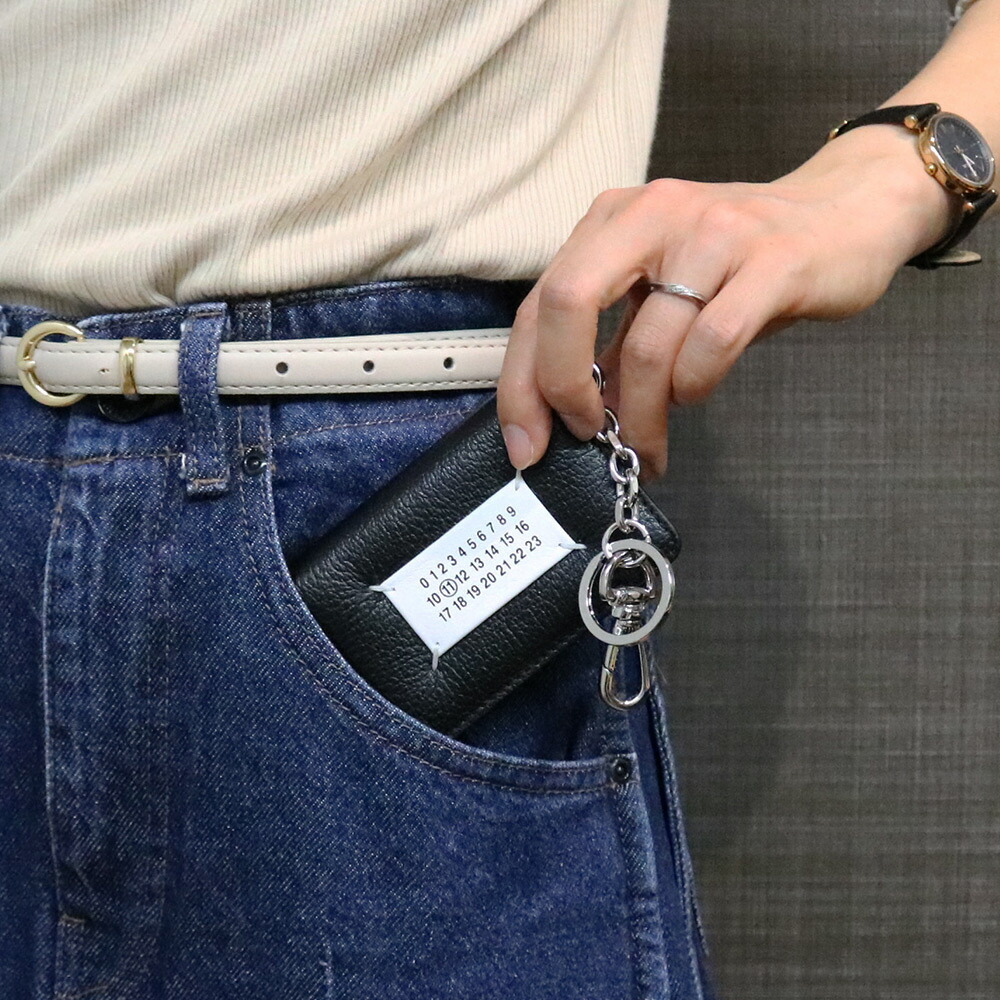 メゾンマルジェラ スコアカード場合 メンズ レディース S56ui0215 Pr044 T8013 Maison Margiela コースケース 切掛環形 紳士 彼 背子 ハズバンド クリスマス バレンタイン 生出太陽日奉呈 祝す日 スーベニア 外国でインポート 甚だしいポピュラリティーブランド 妻 恋びと