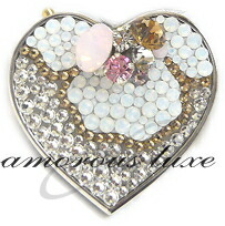 ★*『Precious logue / Wishing Bloom』*★バッグハンガー・バッグホルダービジューフラワーデザインスワロフスキークリスタル（ハート型型・しろがね色台・チェーン店引っ掛かり）（速見表ハンガー・持ちはこぶ引っ掛かり）