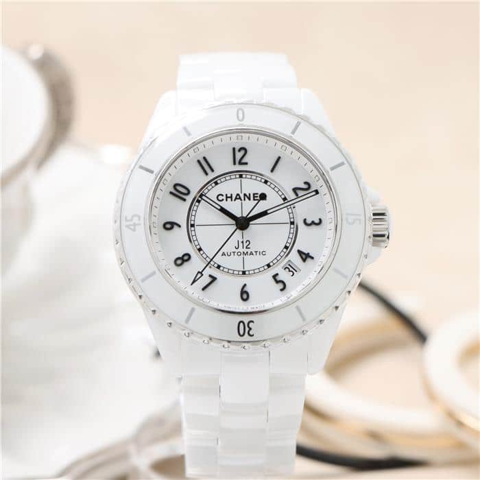 【20日限定!エントリーでP10倍】【60回払いまで金利0%】シャネル J12 ホワイト セラミック 38mm H5700 付属品完品 CHANEL 新品レディース 腕時計 送料無料|レディースブランド サロンBRILLER