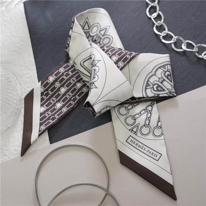 楽天市場】エルメス ツイリー カヴァリエ・アン・フォルム 白