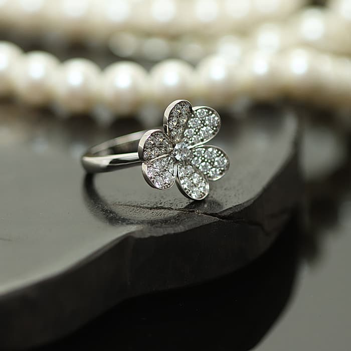 楽天市場】ヴァン クリーフ&アーペル ピュア アルハンブラ リング