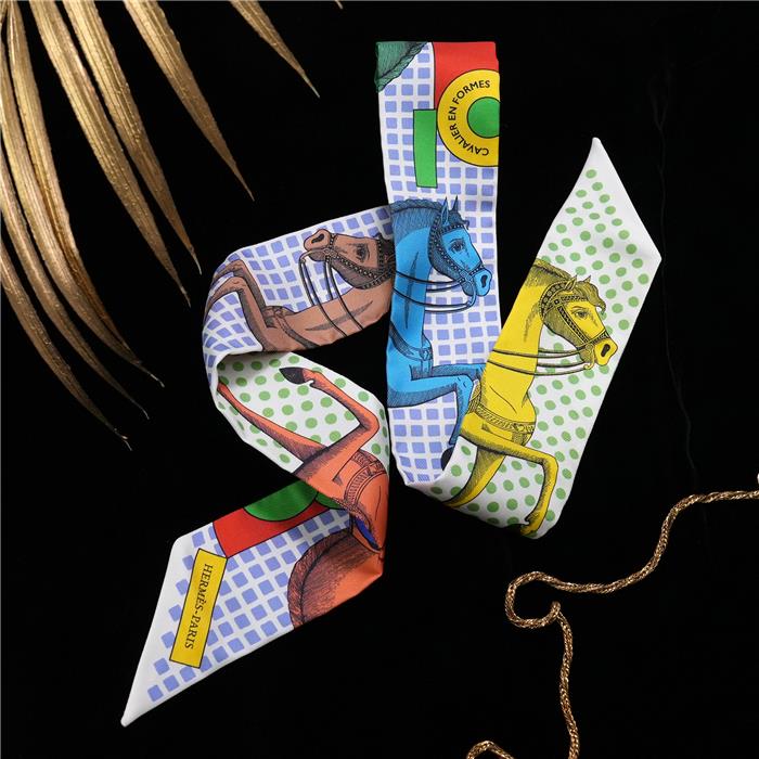 楽天市場】エルメス ツイリー カヴァリエ・アン・フォルム 白