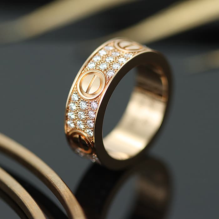 ヌ*様様 Cartier ゴールド ダイヤモンド　ラブ　リング CRB4083300 - LOVE リング、スモールモデル、パヴェ - イエロー