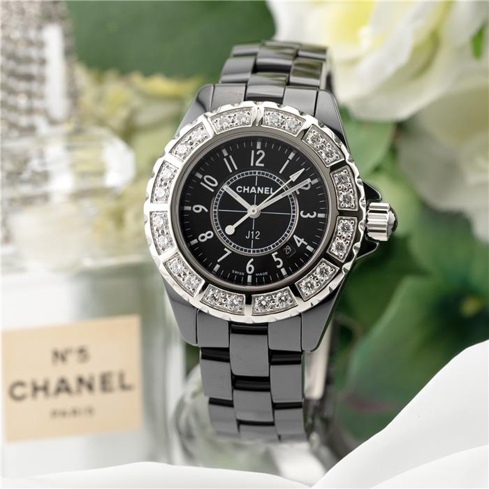 シャネル J12 H1173 ベゼルダイヤ 33mm 付属品完品 CHANEL 中古 レディース 腕時計 送料無料