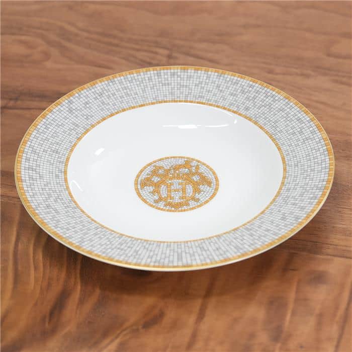 エルメス スーププレート ペア モザイク 24 ゴールド P026013P HERMES 未使用品ホームグッズ ブランド小物 送料無料｜レディースブランド サロンBRILLER