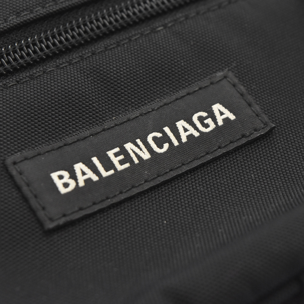 BALENCIAGA(バレンシアガ) エクスプローラー ボディバッグ ナイロン