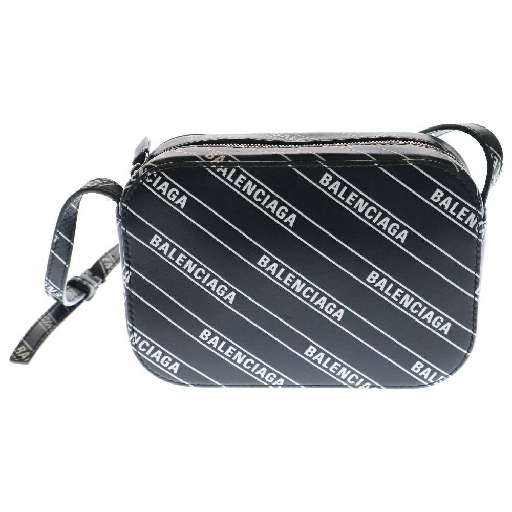 大人気【BALENCIAGA】TRASH BAG LARGE 2カラー Balenciaga Trash Bag Large Pouch Black in Calfskin Leather - US