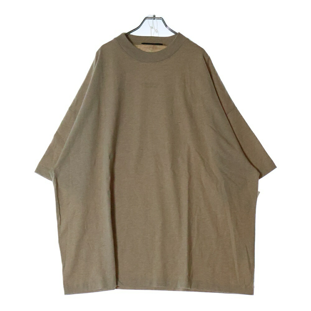 FEAR OF GOD ESSENTIALS(フィアオブゴッド エッセンシャルズ) 大きさ:XL S/S T-SHIRT 天然ゴムロゴタイプ 半袖ティーシャツ ベージュ【新古品/中古】【度合いS】【色つやベージュ】【取りまわしバス発着場BRING有楽町マルイ店】